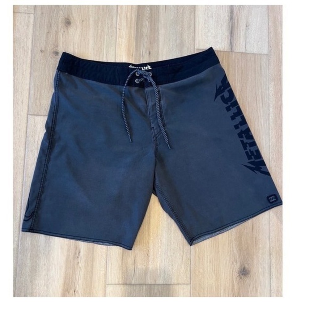 Billabong x Metallica Board Shorts Mens 34 Black Album Snake Logo Grey Trunks